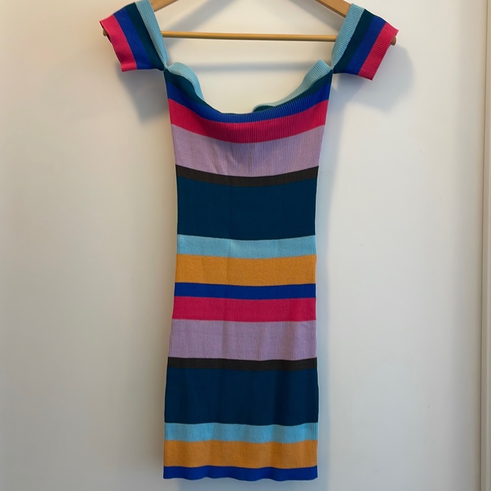 New with tags off shoulder Lovers & Friends dress